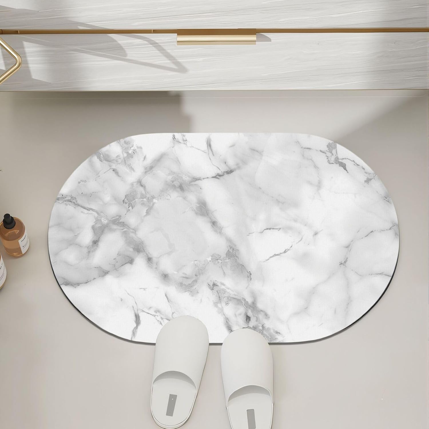 Oval diatomaceous earth mat