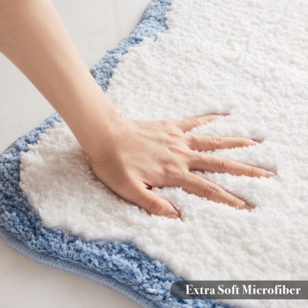 White Microfibre Bath Mat Scalloped Trim